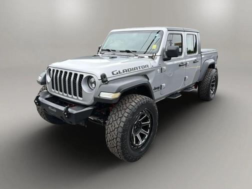 Billet Silver Metallic Clearcoat 2021 Jeep Gladiator Sport