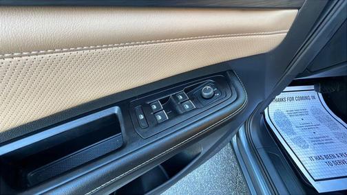 2024 Volkswagen Atlas Cross Sport 2.0T SE