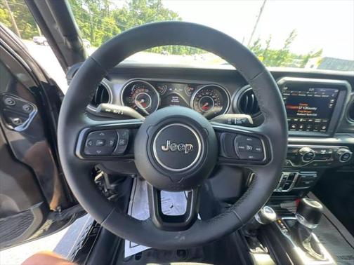 2023 Jeep Gladiator Sport S