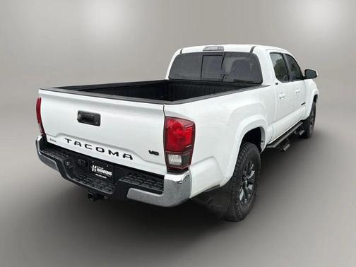 Ice 2023 Toyota Tacoma SR5