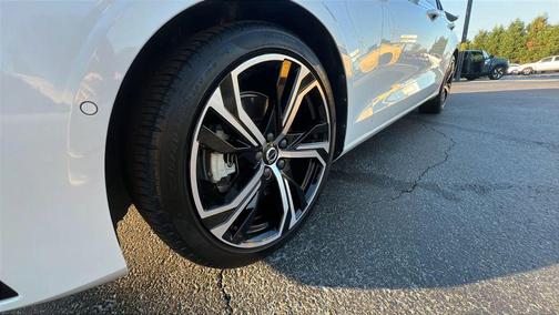 2024 Volvo S60 B5 Plus Dark Theme