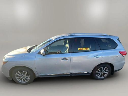 2015 Nissan Pathfinder SL