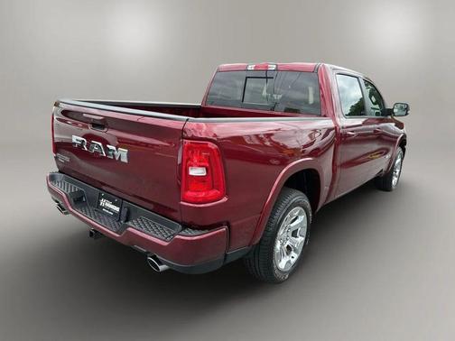 Delmonico Red Pearlcoat 2025 RAM 1500 Big Horn/Lone Star