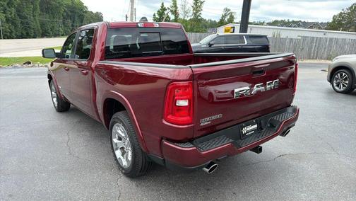 Delmonico Red Pearlcoat 2025 RAM 1500 Big Horn/Lone Star