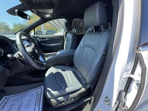 2024 Buick Enclave Essence FWD