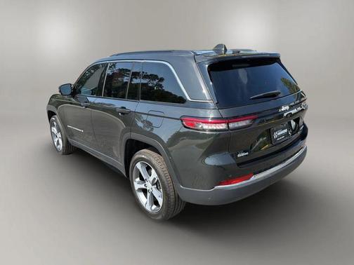 Rocky Mountain Pearlcoat 2024 Jeep Grand Cherokee Limited