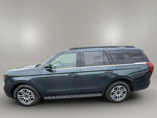 Stone Blue Metallic 2025 Ford Expedition Active
