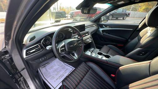 2024 Genesis G70 2.5T RWD