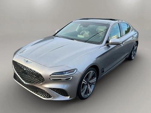 2024 Genesis G70 2.5T RWD