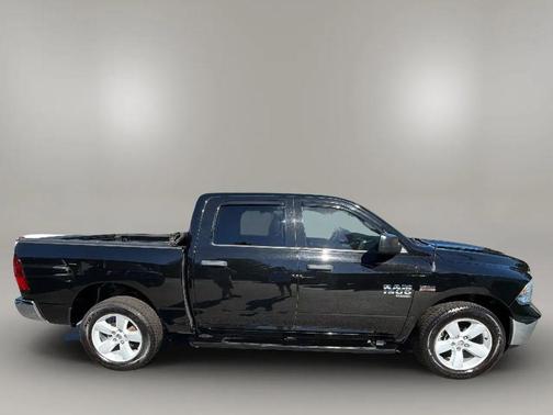 Black Clearcoat 2022 RAM 1500 Tradesman