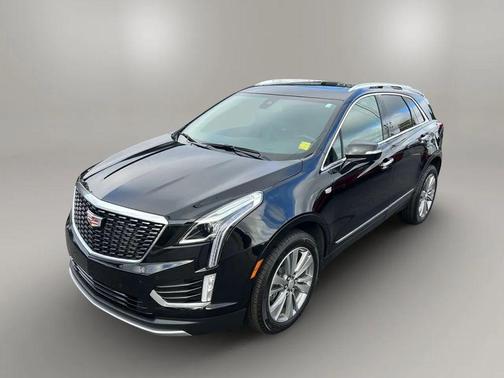 2025 Cadillac XT5 Sport