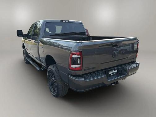Granite Crystal Metallic Clearcoat 2023 RAM 2500 Big Horn Crew Cab 4x4 6'4' Box