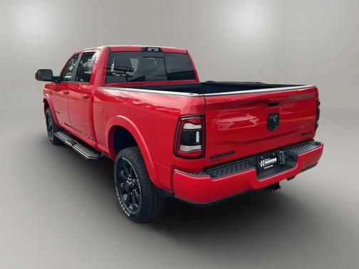 2022 RAM 2500 Laramie Crew Cab 4x4 6'4' Box