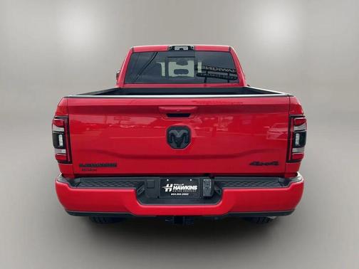2022 RAM 2500 Laramie Crew Cab 4x4 6'4' Box