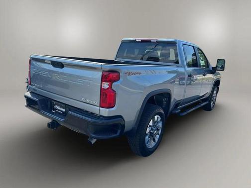 2024 Chevrolet Silverado 2500 Custom