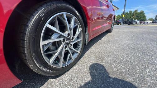 2019 Hyundai ELANTRA Limited