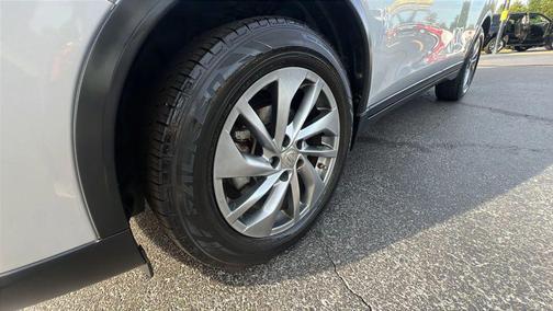 2014 Nissan Rogue SL