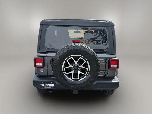 Granite Crystal Metallic Clearcoat 2022 Jeep Wrangler Sport S