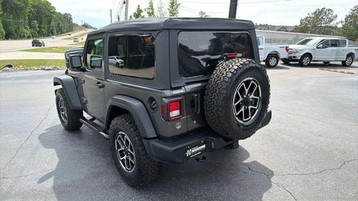Granite Crystal Metallic Clearcoat 2022 Jeep Wrangler Sport S