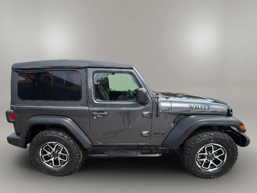 Granite Crystal Metallic Clearcoat 2022 Jeep Wrangler Sport S