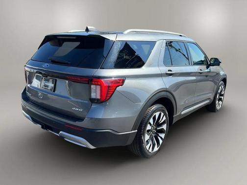 CARBONIZED GRAY METALLIC 2025 Ford Explorer Platinum