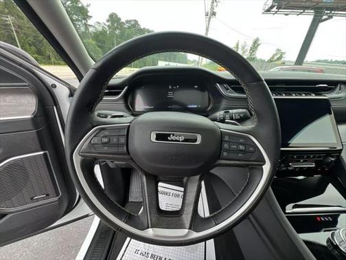 2022 Jeep Grand Cherokee Limited X