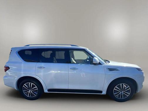 2024 Nissan Armada SL 4WD