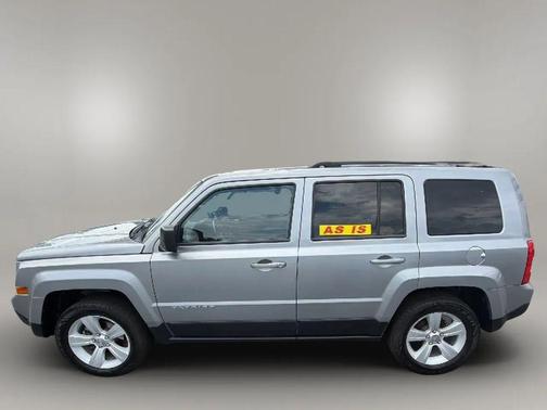 Billet Silver Metallic Clearcoat 2016 Jeep Patriot Sport
