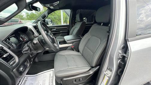 2024 RAM 1500 Big Horn/Lone Star