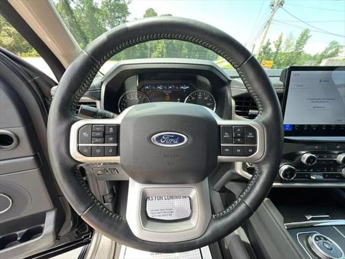 2022 Ford Expedition Max XLT