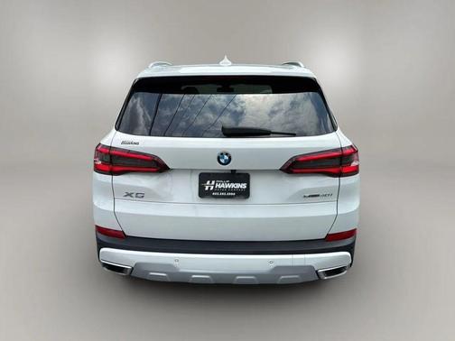 Alpine White 2023 BMW X5 sDrive40i
