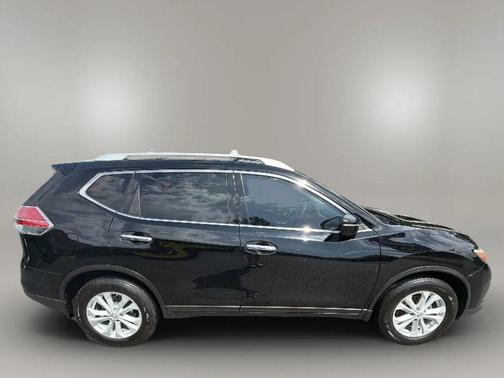 Super Black 2014 Nissan Rogue SV