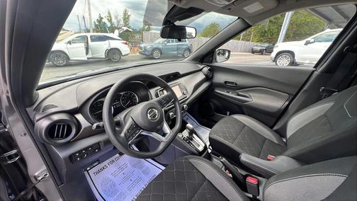 2020 Nissan Kicks S