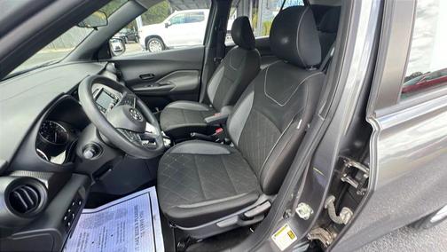 2020 Nissan Kicks S