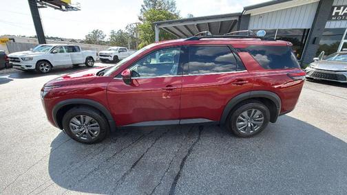 Scarlet 2023 Nissan Pathfinder SV FWD
