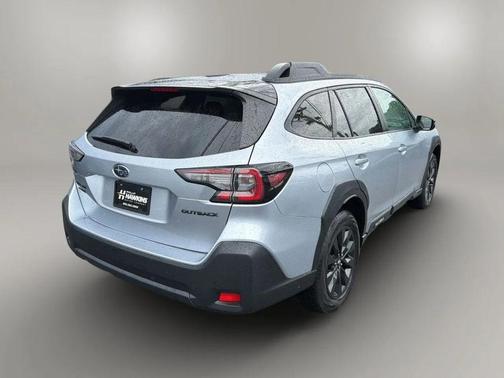 Ice Silver Metallic 2023 Subaru Outback Onyx Edition
