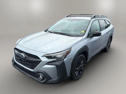 Ice Silver Metallic 2023 Subaru Outback Onyx Edition