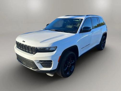2025 Jeep Grand Cherokee Altitude
