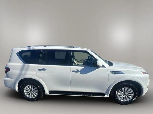 2024 Nissan Armada SV 2WD