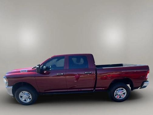 2023 RAM 2500 Tradesman Crew Cab 4x4 6'4' Box