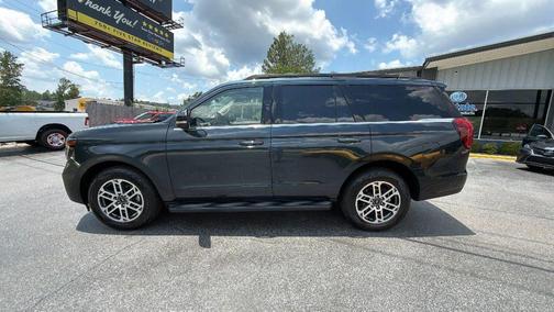 Blue Metallic 2025 Ford Expedition Active