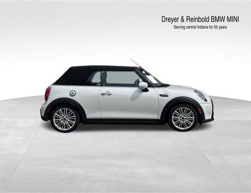 Nanuq White Metallic 2024 MINI Convertible Cooper S