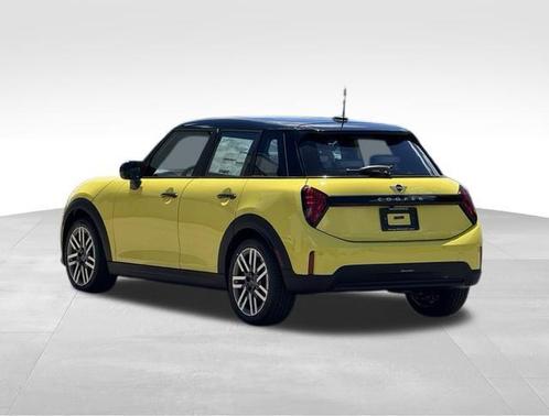 Sunny Side Yellow 2026 MINI Hardtop Oxford Edition