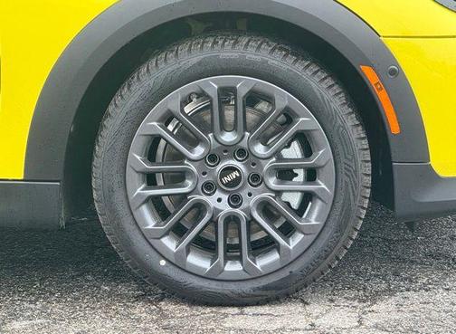 Sunny Side Yellow 2026 MINI Hardtop Cooper S