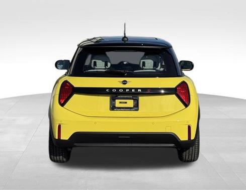 Sunny Side Yellow 2026 MINI Hardtop Cooper S
