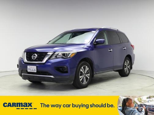 2017 Nissan Pathfinder S