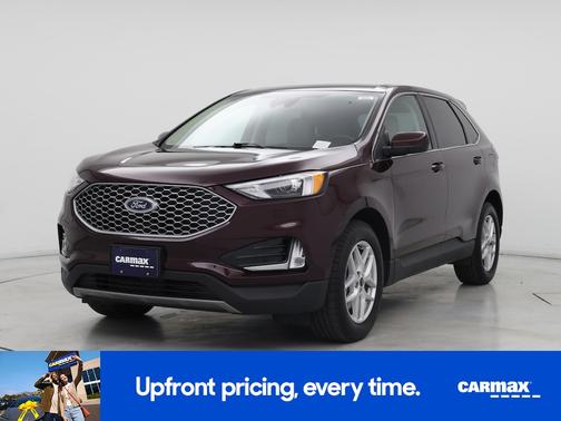Burgundy 2023 Ford Edge SEL