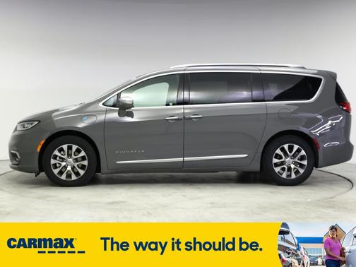 2022 Chrysler Pacifica Hybrid Pinnacle