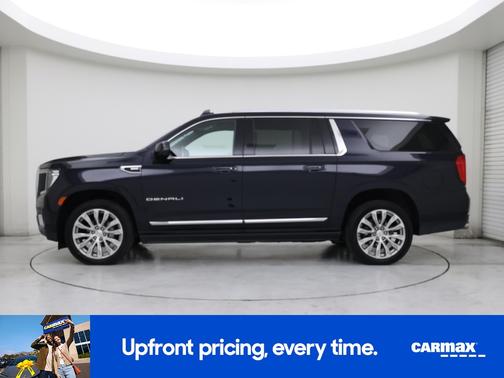 Black 2023 GMC Yukon XL Denali