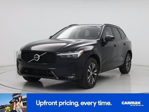 Black 2024 Volvo XC60 B5 Core Dark Theme